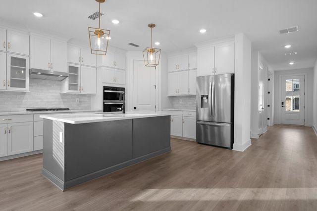 2421 Nolan Dr, Franklin, TN 37064