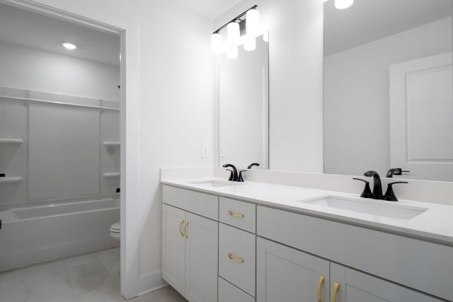 2421 Nolan Dr, Franklin, TN 37064