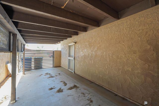 3215 W London Dr, Yuma, AZ 85364