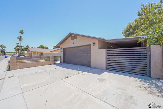 3215 W London Dr, Yuma, AZ 85364