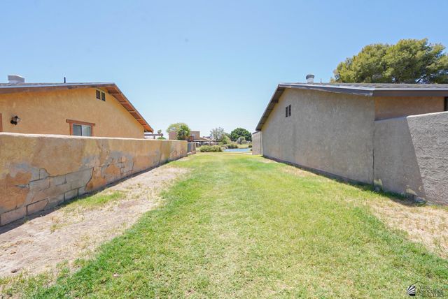 3215 W London Dr, Yuma, AZ 85364