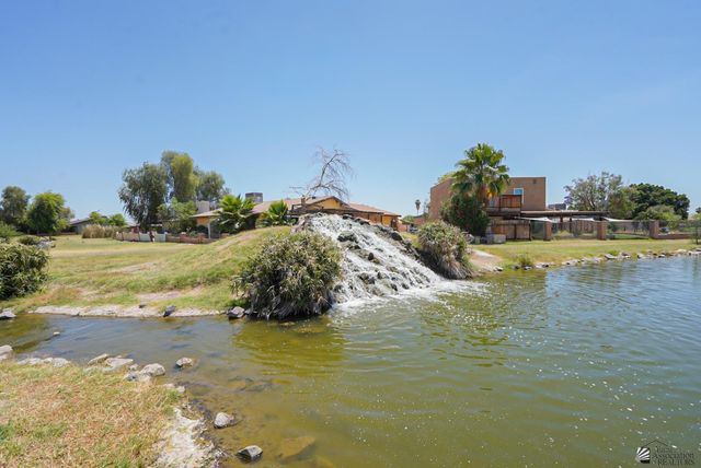 3215 W London Dr, Yuma, AZ 85364