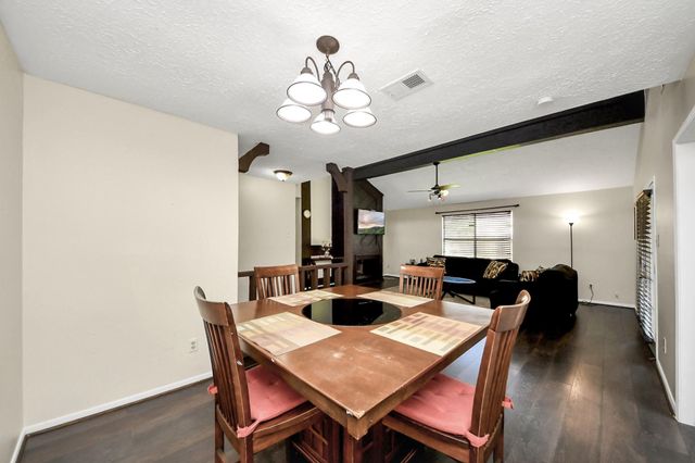 16338 Hunting Dog Court, Houston, TX 77489