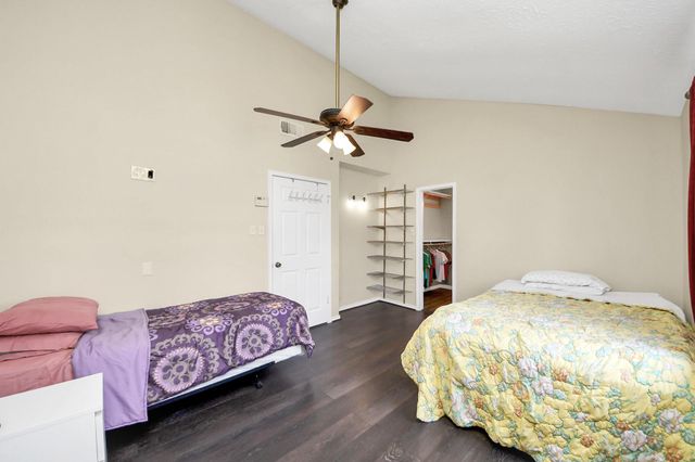 16338 Hunting Dog Court, Houston, TX 77489