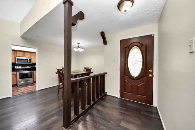 16338 Hunting Dog Court, Houston, TX 77489