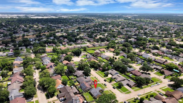 16338 Hunting Dog Court, Houston, TX 77489