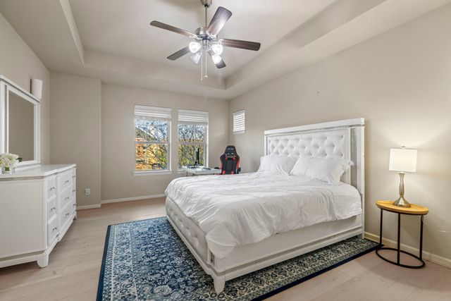 220 Sir Brine Drive, Lewisville, TX 75056