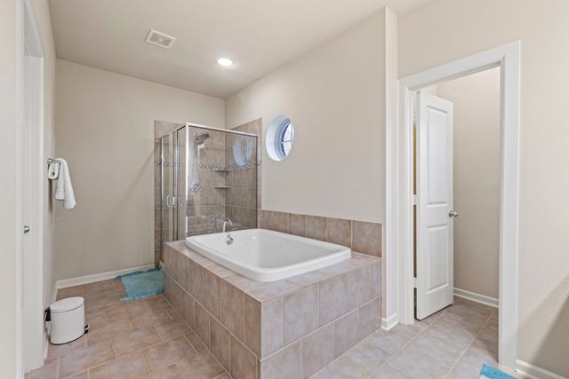 220 Sir Brine Drive, Lewisville, TX 75056