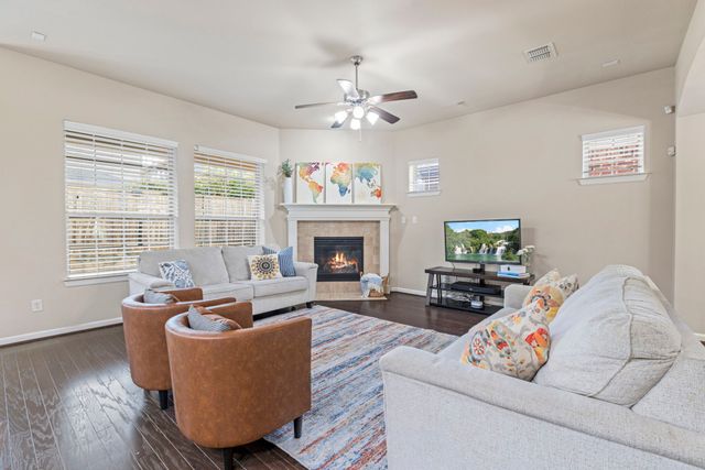 220 Sir Brine Drive, Lewisville, TX 75056