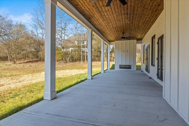 10541 E Brainerd Road, Apison, TN 37302