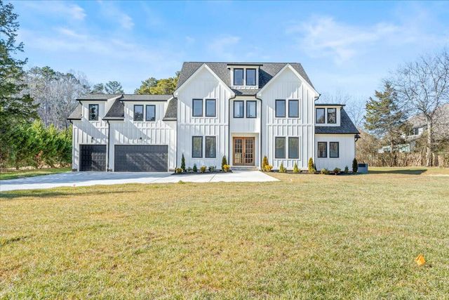 10541 E Brainerd Road, Apison, TN 37302