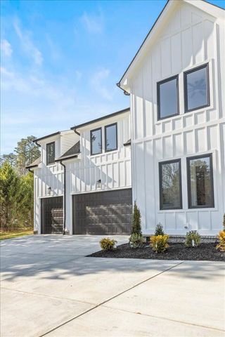 10541 E Brainerd Road, Apison, TN 37302