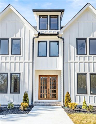 10541 E Brainerd Road, Apison, TN 37302