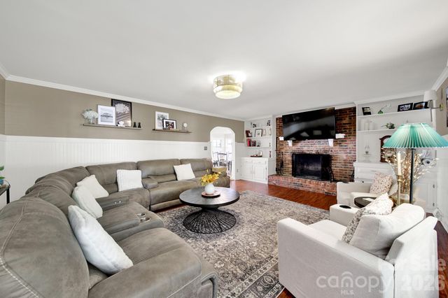 1219 Honeybee Trail, Fort Mill, SC 29715