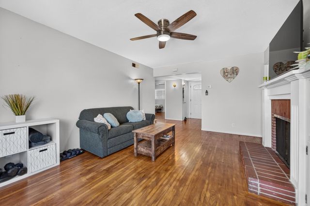 5005 I Pkwy, Sacramento, CA 95823
