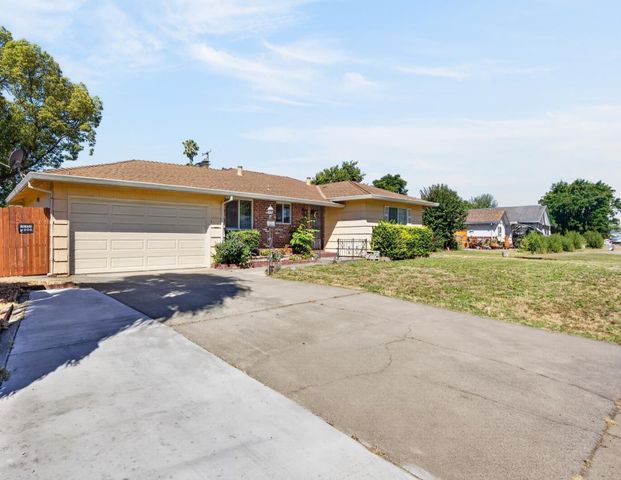 5005 I Pkwy, Sacramento, CA 95823