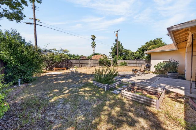 5005 I Pkwy, Sacramento, CA 95823