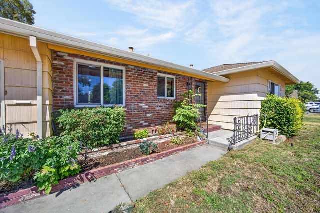 5005 I Pkwy, Sacramento, CA 95823