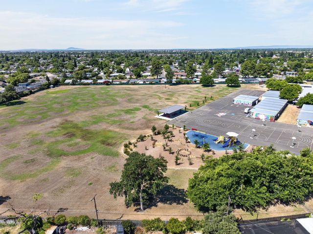 5005 I Pkwy, Sacramento, CA 95823