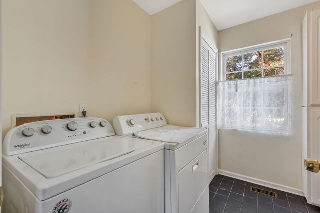 7164 Dice Lampley Rd, Fairview, TN 37062