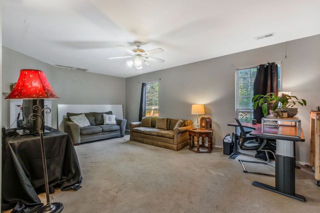 7164 Dice Lampley Rd, Fairview, TN 37062