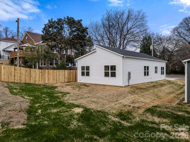 612 S 4th Street, Albemarle, NC 28001