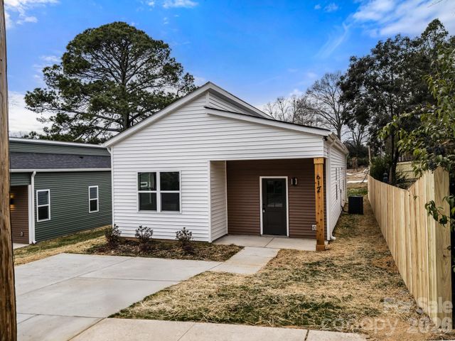 612 S 4th Street, Albemarle, NC 28001