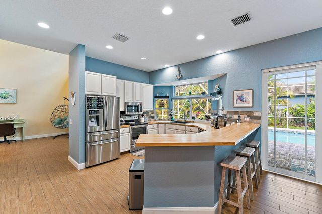 19115 SE Coral Reef Lane, Jupiter, FL 33458