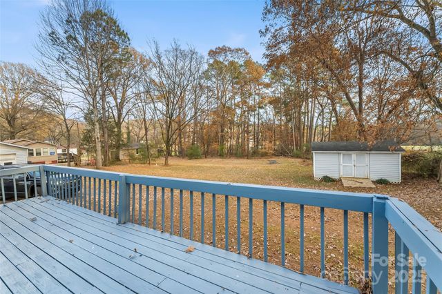 2282 Rome Jones Road, Newton, NC 28658