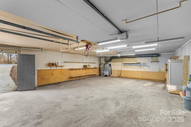 2282 Rome Jones Road, Newton, NC 28658