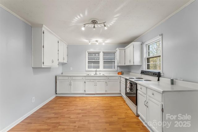 2282 Rome Jones Road, Newton, NC 28658