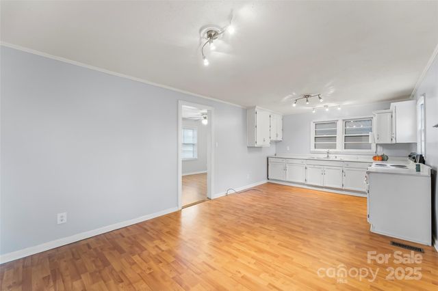 2282 Rome Jones Road, Newton, NC 28658