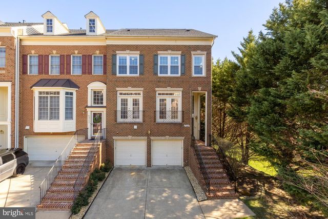 5420 EDSALL RIDGE PL, Alexandria, VA 22312