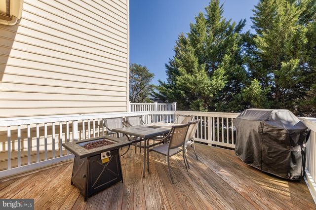 5420 EDSALL RIDGE PL, Alexandria, VA 22312