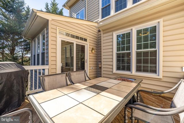 5420 EDSALL RIDGE PL, Alexandria, VA 22312