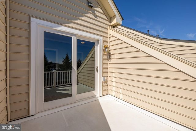 5420 EDSALL RIDGE PL, Alexandria, VA 22312