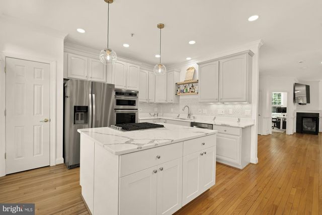 5420 EDSALL RIDGE PL, Alexandria, VA 22312