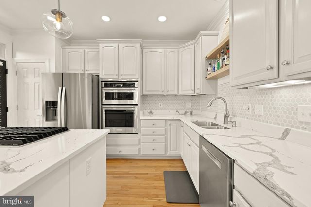 5420 EDSALL RIDGE PL, Alexandria, VA 22312