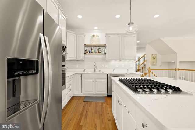 5420 EDSALL RIDGE PL, Alexandria, VA 22312