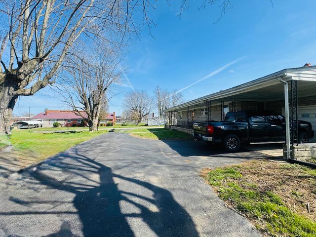 2107 Murphy Street, Mt Sterling, KY 40353