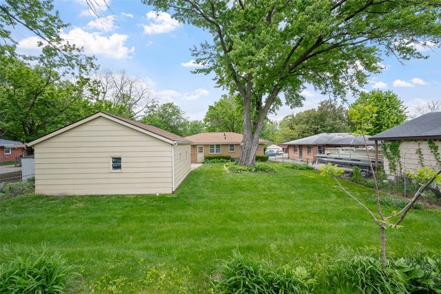 723 19th Street, West Des Moines, IA 50265