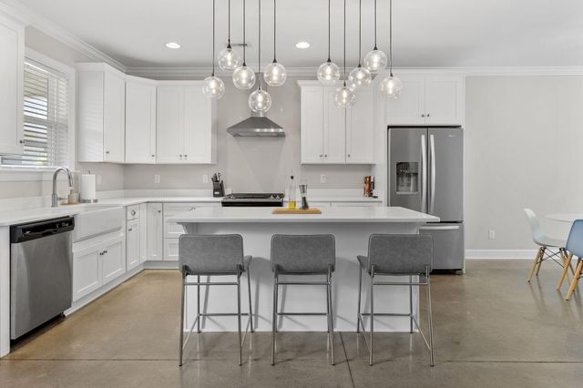 1555 Washington Street, Chattanooga, TN 37408