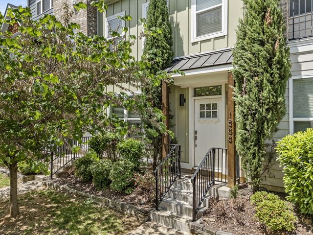 1555 Washington Street, Chattanooga, TN 37408