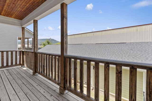 1555 Washington Street, Chattanooga, TN 37408