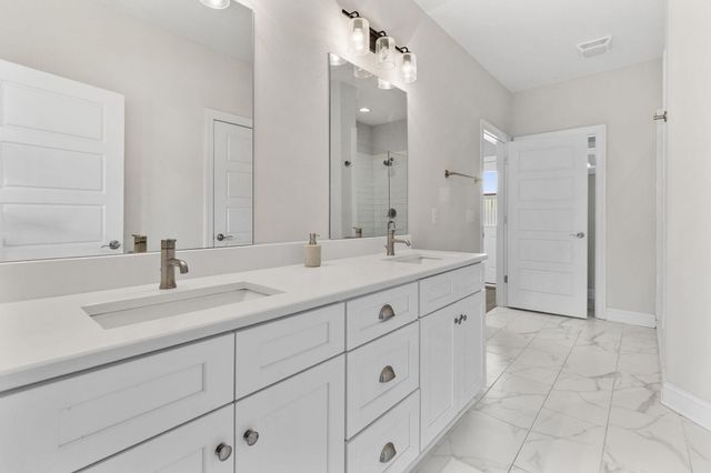 1555 Washington Street, Chattanooga, TN 37408