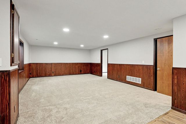 326 N Shefford, Wichita, KS 67212