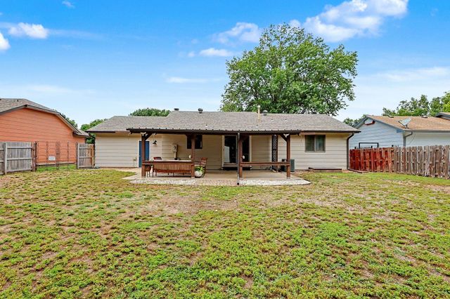 326 N Shefford, Wichita, KS 67212