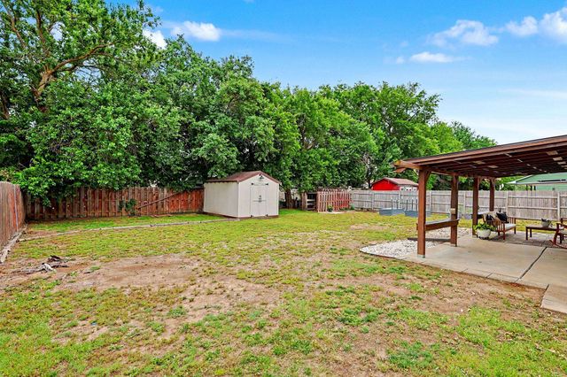 326 N Shefford, Wichita, KS 67212