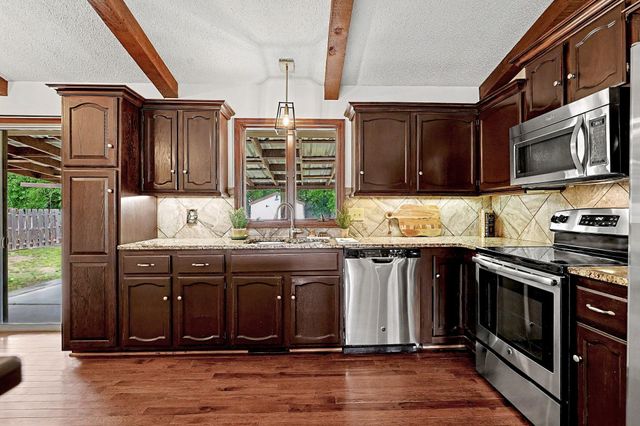 326 N Shefford, Wichita, KS 67212