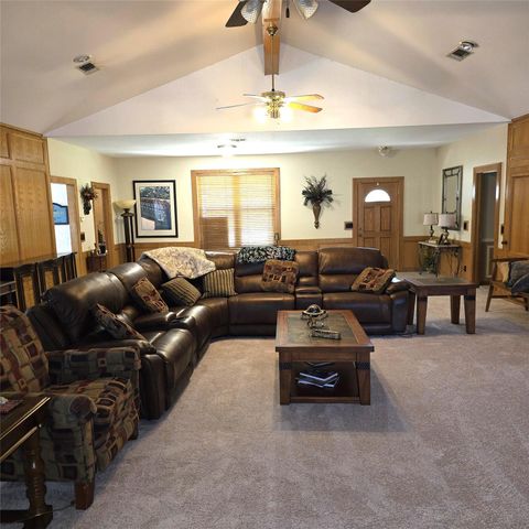 26 Westpoint Drive, Trinity, TX 75862